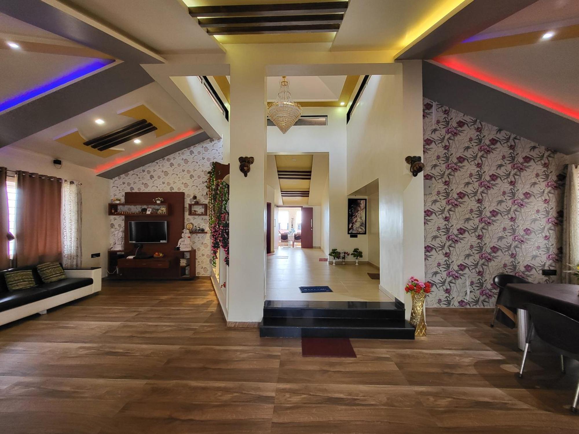 Paras Holiday Home Satara Exterior foto
